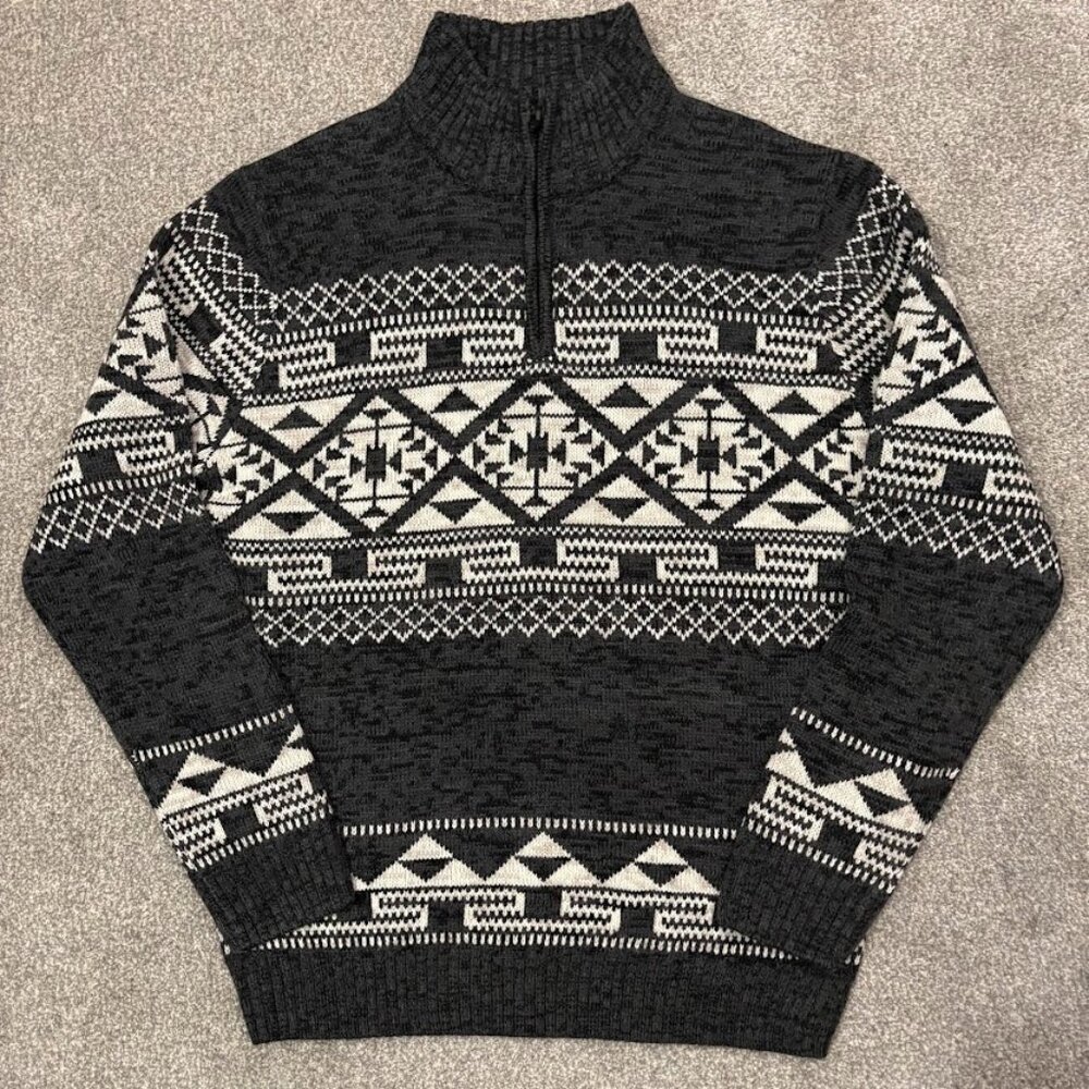 A Cross The Pond, Aran Craft Celtic Jacquard Quarter Zip pullover sweater size L